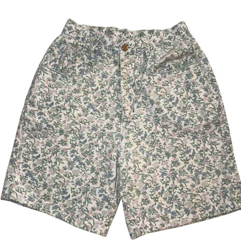 Vintage 90’s GET pink floral denim shorts